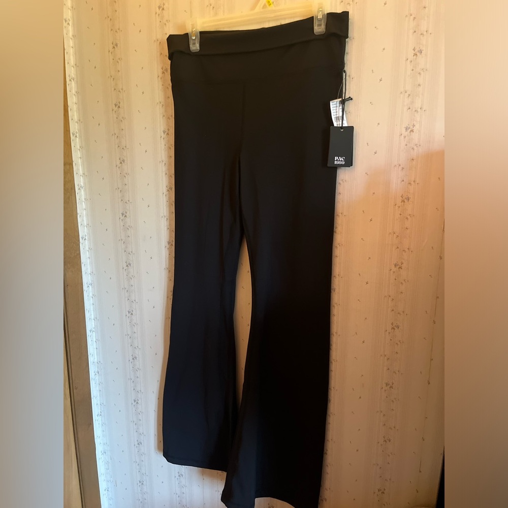 PAC 1980 PAC WHISPERER Black Active Fold-Over Waistband Flare Yoga Pants